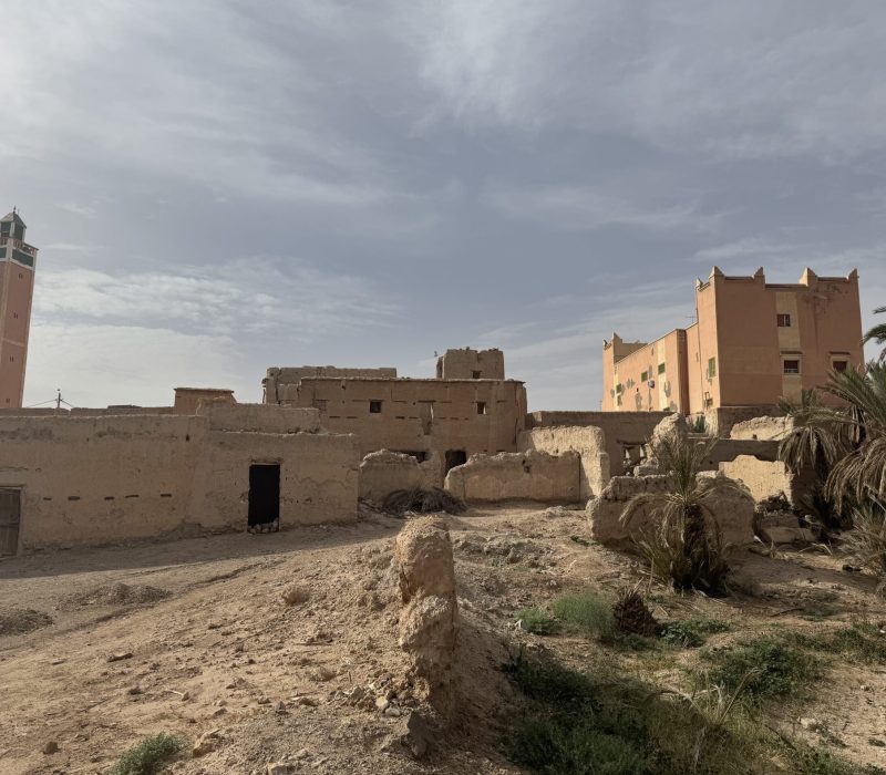 16070EA4-CB95-40CC-8C0E-6DA8BFA21B58_1_201_a